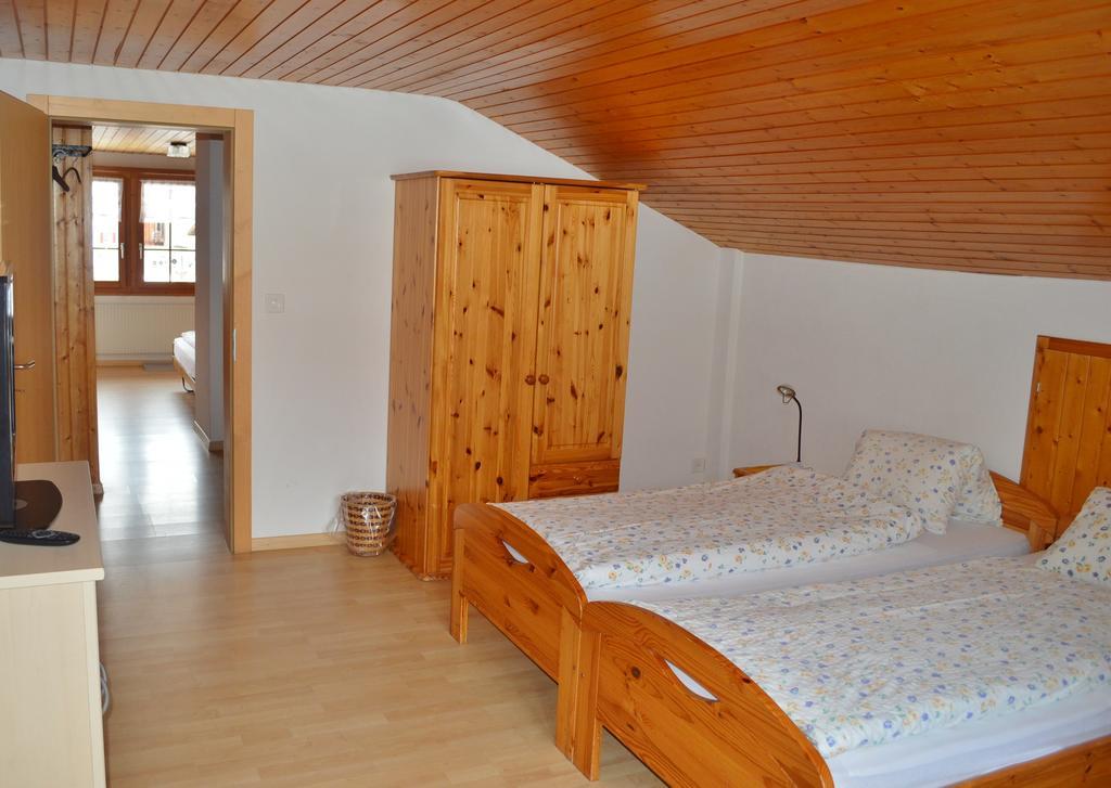 Hotel Grimsel Obergesteln Bilik gambar